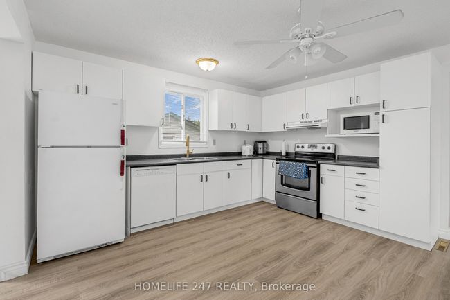 203 Somerville St, House other with 4 bedrooms, 4 bathrooms and 4 parking in Tecumseh ON | Image 12