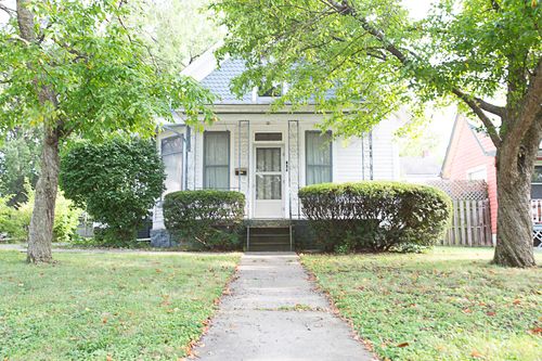 823 W Madison St, Ottawa, IL, 61350-2609 | Card Image