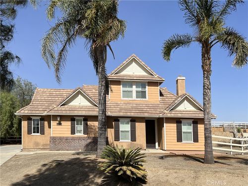 279 Cross Rail Ln, Norco, CA, 92860-3944 | Card Image