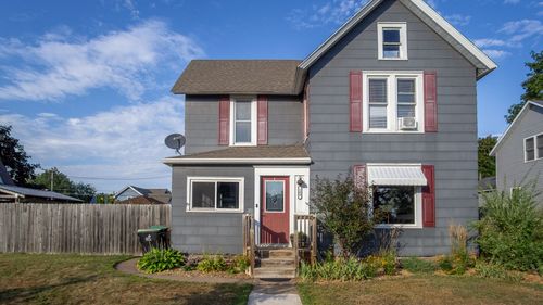 109 S Prairie Street, Chippewa Falls, WI, 54729 | Card Image