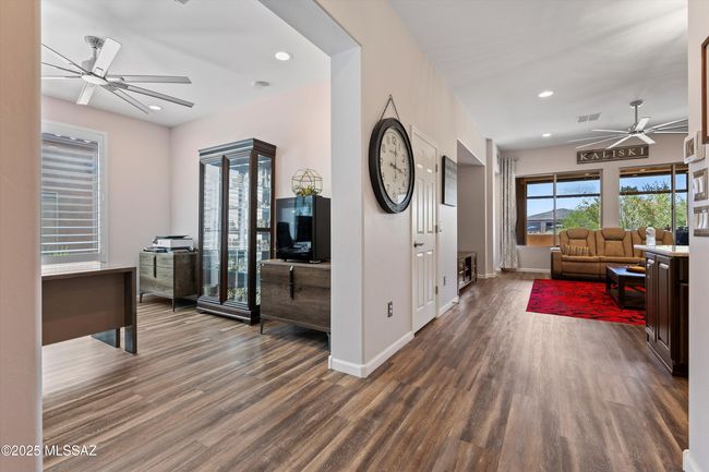 06-Foyer | Image 5