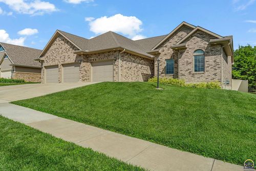 4408 Se Oak Bend Dr, Topeka, KS, 66609-9509 | Card Image