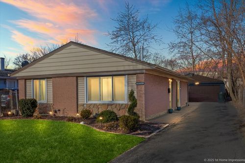 16340 Justine St, Markham, IL, 60428-5762 | Card Image