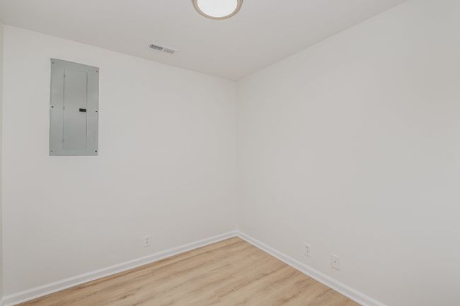 Office / Hobby / Storage Room | Image 13