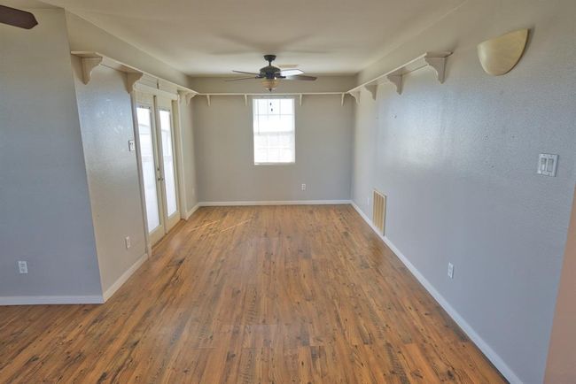 Dining Area | Image 21