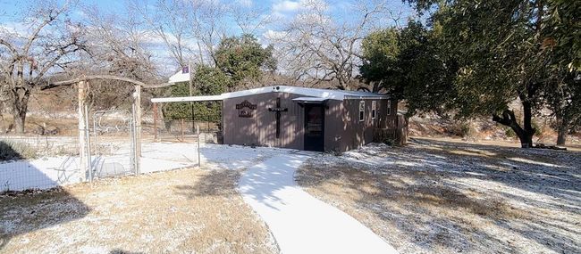702 E Schubert St, House other with 3 bedrooms, 3 bathrooms and 2 parking in Fredericksburg TX | Image 22