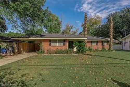 3924 Reily Ln, Shreveport, LA, 71105-2226 | Card Image