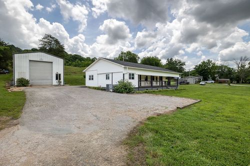 5492 Columbia Hwy, Pulaski, TN, 38478 | Card Image