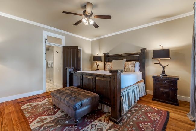 514 W Austin St, Home with 2 bedrooms, 2 bathrooms and null parking in Fredericksburg TX | Image 25