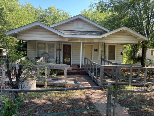 2010 8th St, Wichita Falls, TX, 76301-4107 | Card Image