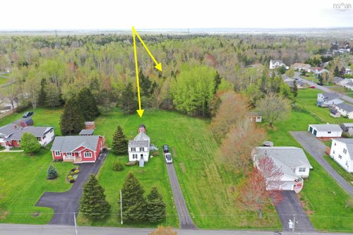 473 Willow Ave, New Glasgow, NS, B2H2A1 | Card Image