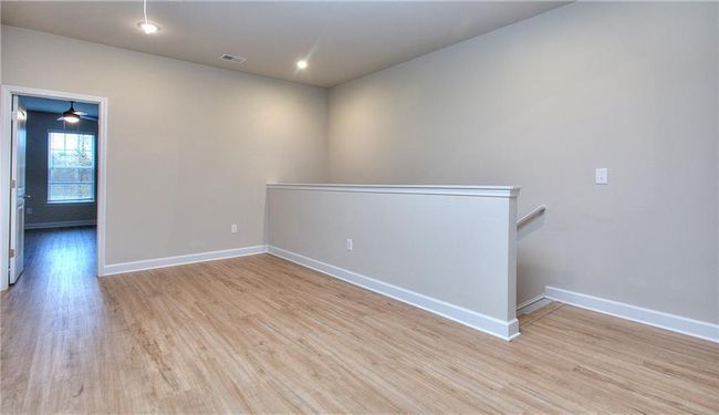 2562 Harbor View Ct, Townhouse with 3 bedrooms, 3 bathrooms and null parking in Gainesville GA | Image 32