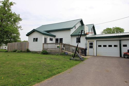 206 S Silver Street Street, LA FARGE, WI, 54639 | Card Image