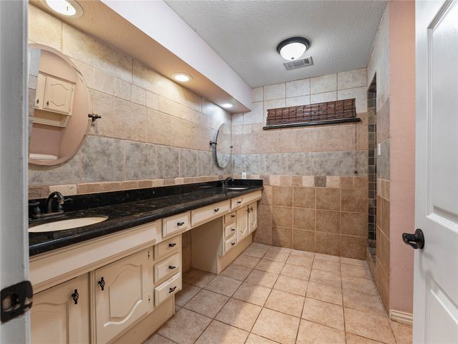 411 Chad Ln, House other with 3 bedrooms, 2 bathrooms and null parking in Red Oak TX | Image 18