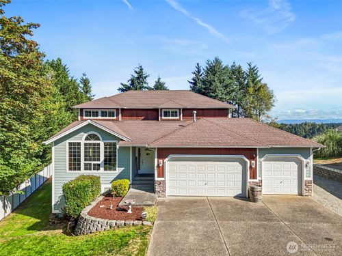 403 207th Ave E, Lake Tapps, WA, 98391-5611 | Card Image