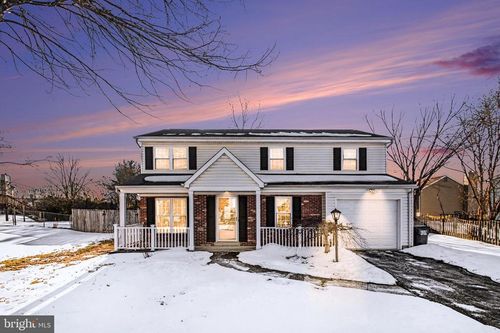 13450 Orangewood Dr, WOODBRIDGE, VA, 22193-3918 | Card Image