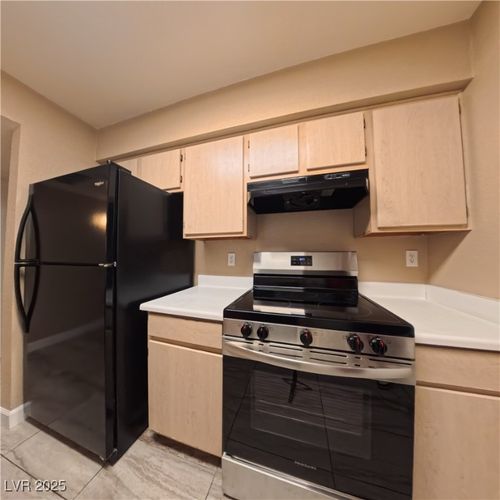 2126-8101 W Flamingo Rd, Las Vegas, NV, 89147-7408 | Card Image