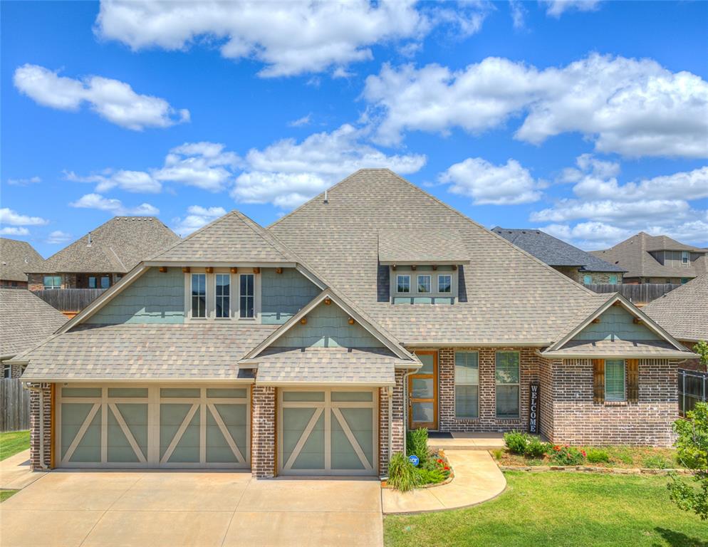 Hunter Crest Dr, Edmond, OK 73034