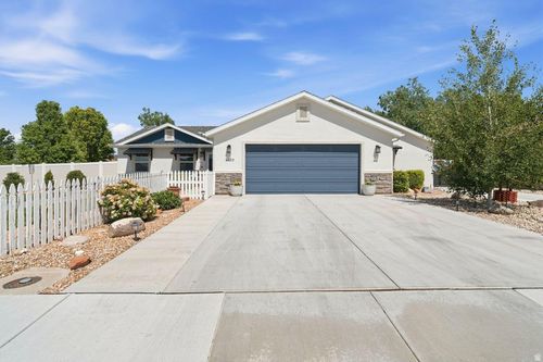 1720 N 3475 W, Cedar City, UT, 84721-8636 | Card Image