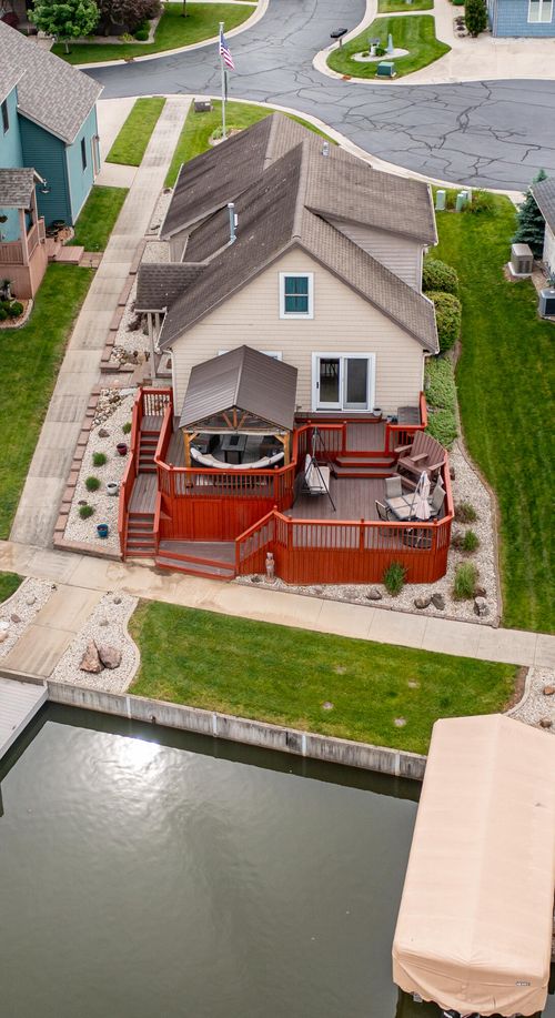 11270 Northlake Place, Lakeview, OH, 43331 | Card Image