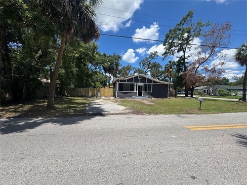 8018 Mulberry St, TAMPA, FL, 33604 | Card Image