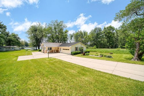9760 Lime Lake Rd, Hudson, MI, 49247-8260 | Card Image