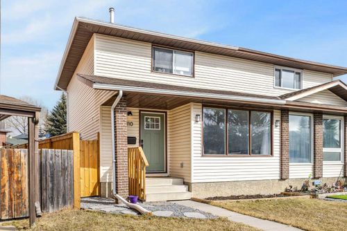 110 Cedarwood Hill Sw, Calgary, AB, T2W3H5 | Card Image
