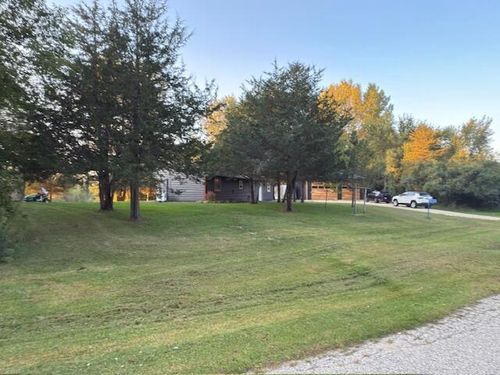 2784 W Marion Street, CRYSTAL LAKE, WI, 54960 | Card Image