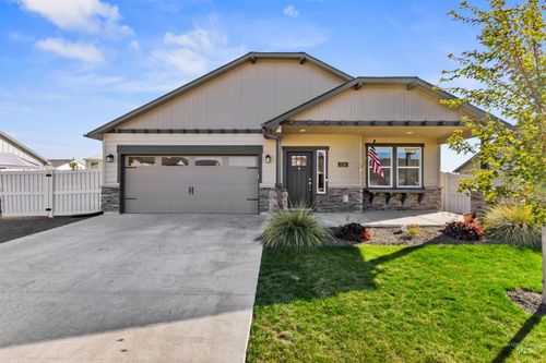 1291 Hayhook St, Middleton, ID, 83644-1115 | Card Image