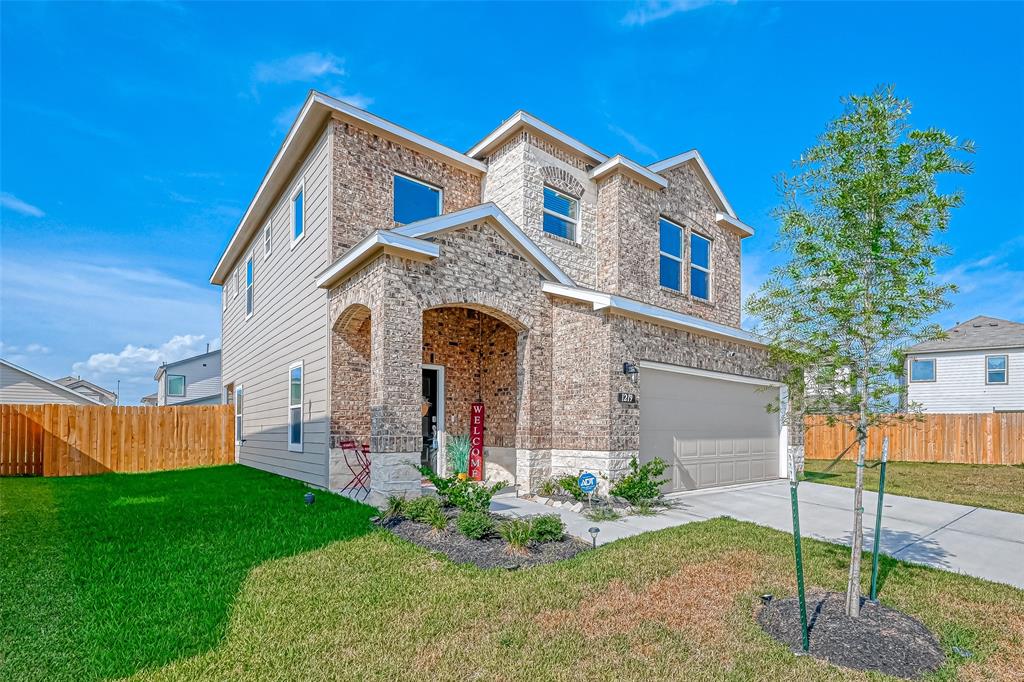Mira Mar Ct, Rosharon, TX 77583