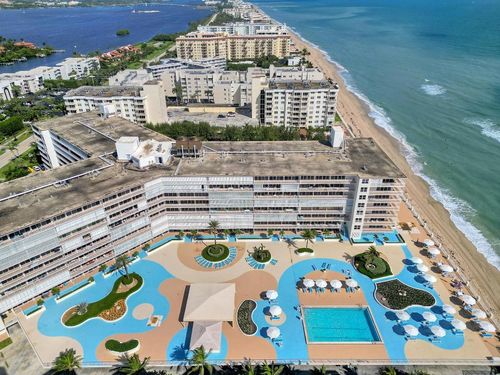 418-3546 S Ocean Blvd, South Palm Beach, FL, 33480-5739 | Card Image