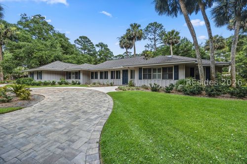 37 Woodbine Pl, Hilton Head Island, SC, 29928-4243 | Card Image