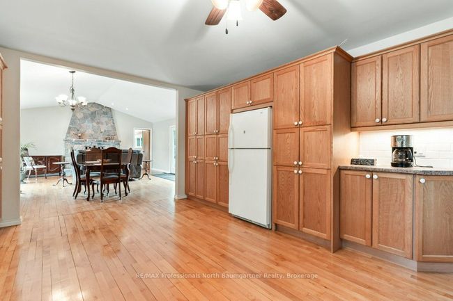 1080 Queens Line Rd, House other with 3 bedrooms, 1 bathrooms and 6 parking in Minden Hills ON | Image 19