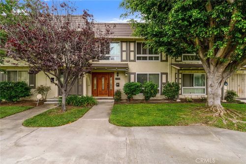 9850 Via Sonoma, Cypress, CA, 90630 | Card Image