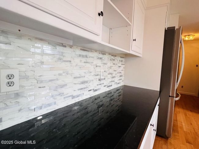 23 Grandview Terrace, House other with 5 bedrooms, 3 bathrooms and 20 parking in Out-of State VT | Image 40