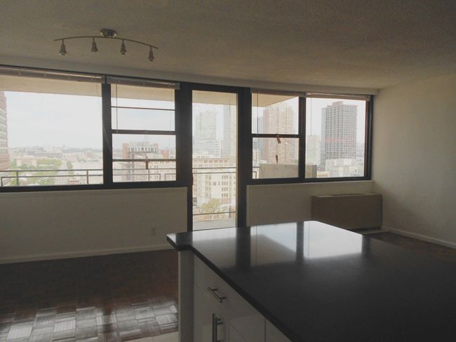 17T - 280 Luis M Marin Blvd, House other with 1 bedrooms, 1 bathrooms and null parking in JC, Downtown NJ | Image 6