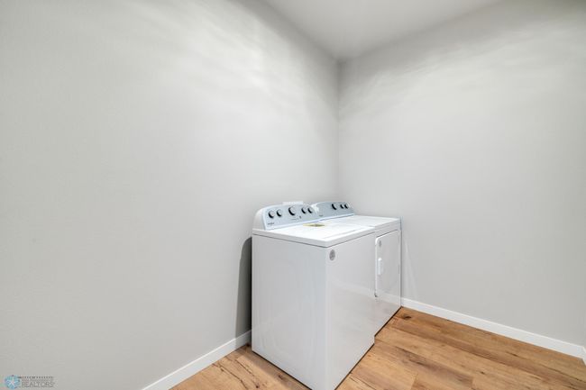 Laundry Room | Image 15