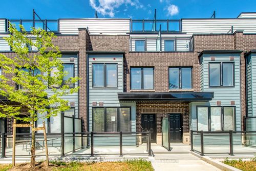 15-2212 Bromsgrove Rd, Mississauga, ON, L5J0B3 | Card Image