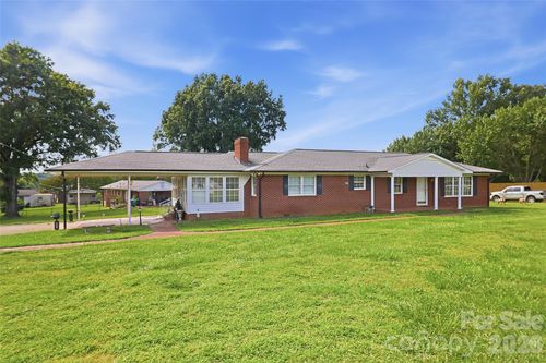 477 Costner School Rd, Bessemer City, NC, 28016-7739 | Card Image