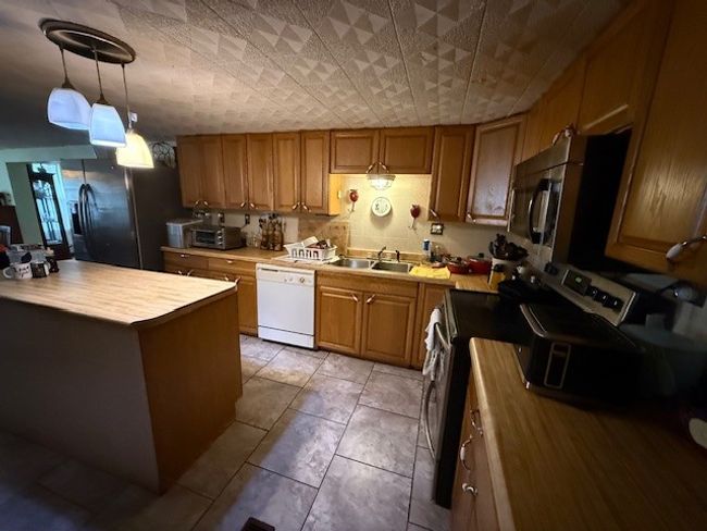 634 Lakeside Dr, House other with 4 bedrooms, 3 bathrooms and null parking in Caldwell TX | Image 25