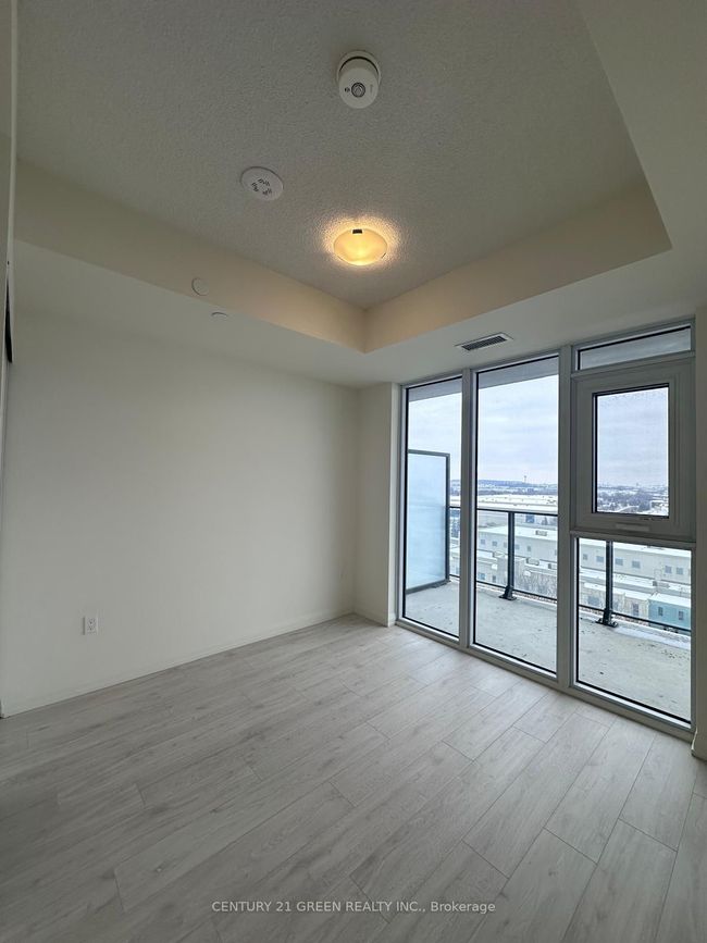 709 - 8960 Jane St, Condo with 2 bedrooms, 3 bathrooms and null parking in Concord ON | Image 8