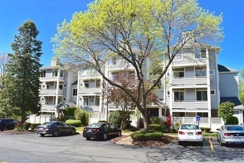 h303-200 Falls Blvd, Quincy, MA, 02169-8864 | Card Image