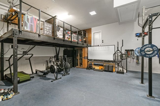 View of garage | Image 39