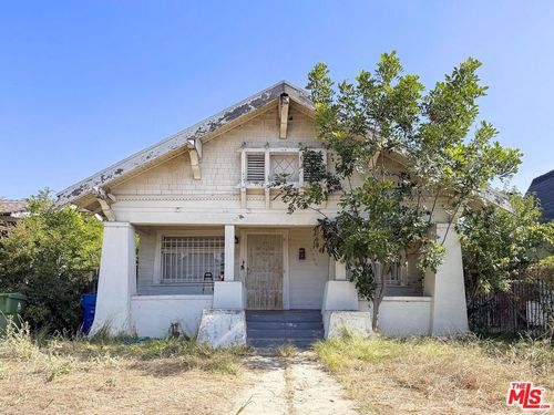 2380 W 30th St, Los Angeles, CA, 90018-2950 | Card Image