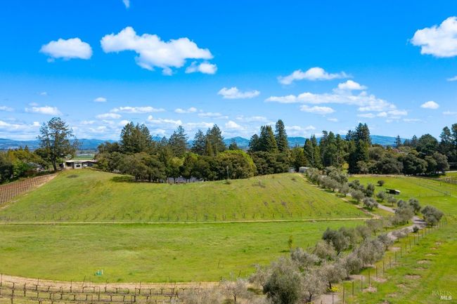2614 Scotts Right Of Way, House other with 4 bedrooms, 4 bathrooms and 10 parking in Sebastopol CA | Image 52