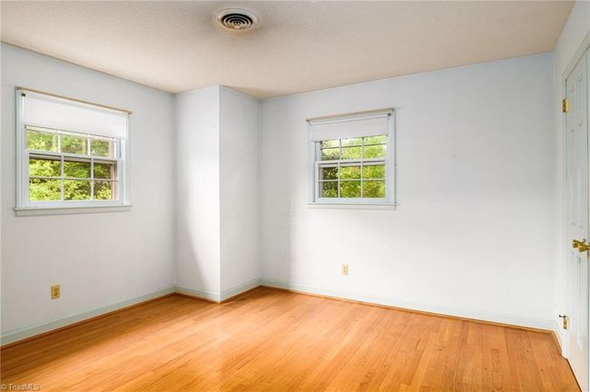 2021 Sunnybrook Dr, House other with 5 bedrooms, 3 bathrooms and null parking in Burlington NC | Image 33
