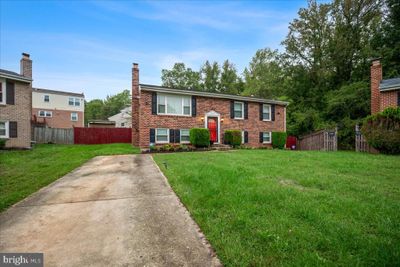 5913 Sylvia Court, House other with 4 bedrooms, 3 bathrooms and null parking in CLINTON MD | Image 2