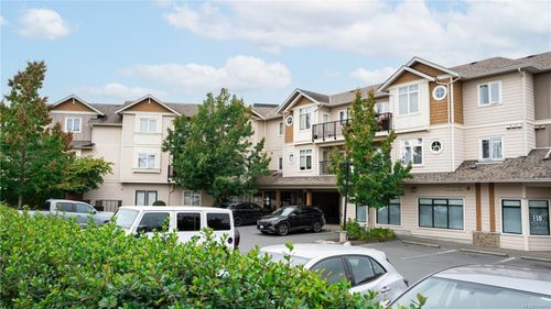 207-7088 West Saanich Rd, Central Saanich, BC, V8M1P9 | Card Image