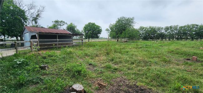 5596 Fm 616, House other with 4 bedrooms, 3 bathrooms and null parking in Vanderbilt TX | Image 38