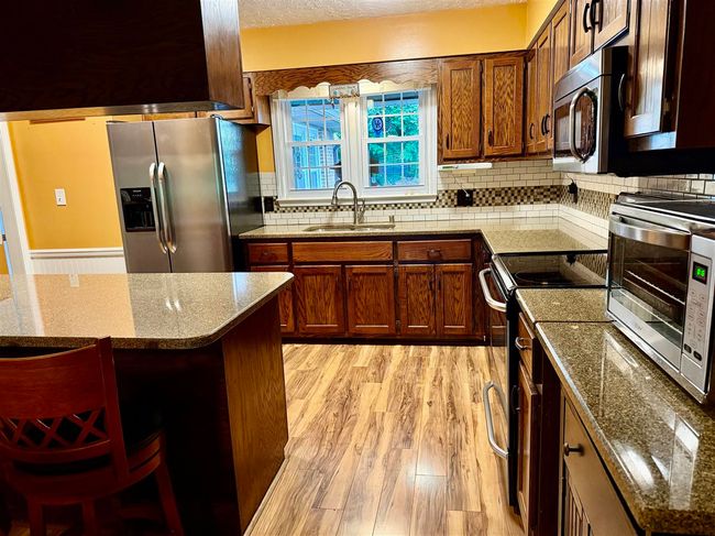 363 W G Talley Rd, House other with 3 bedrooms, 2 bathrooms and null parking in Alvaton KY | Image 10
